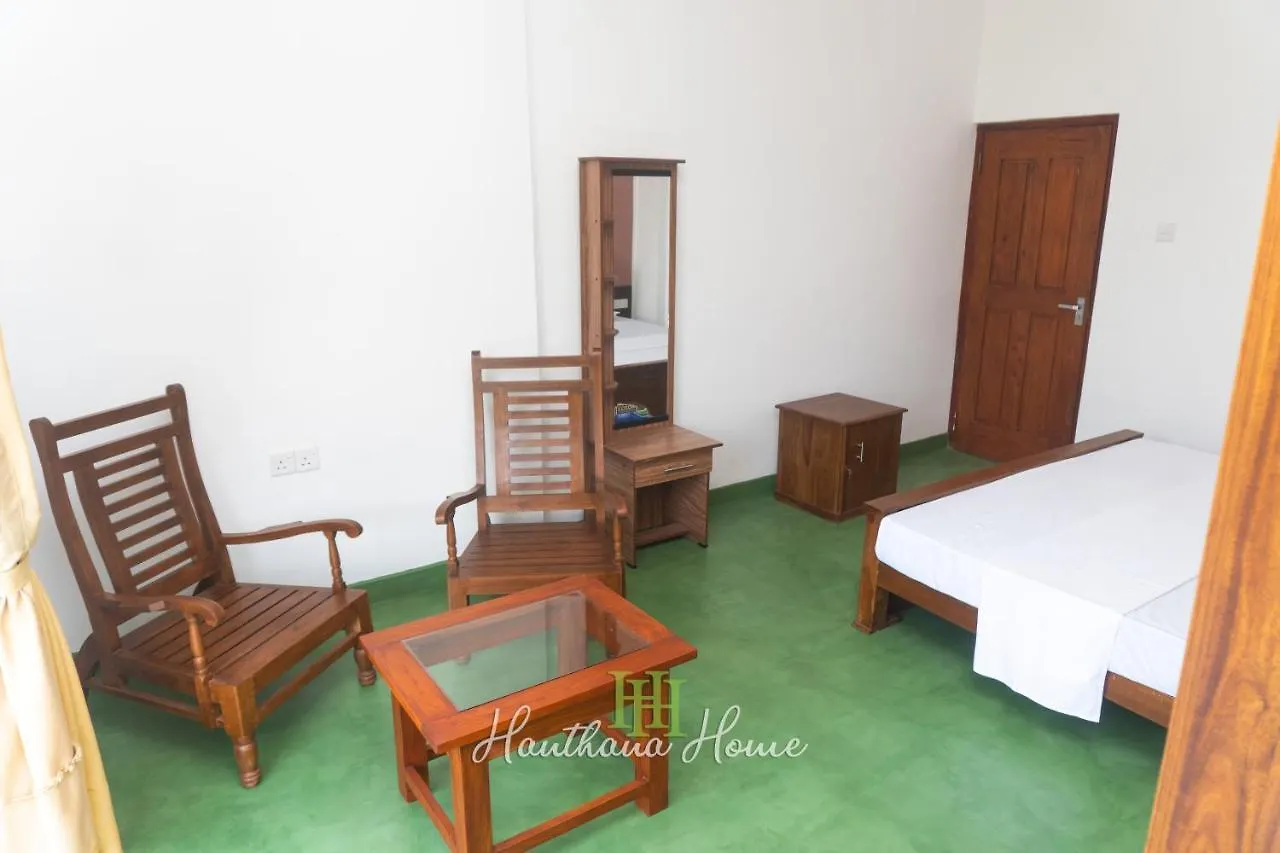 Hanthana Home Puliyadda